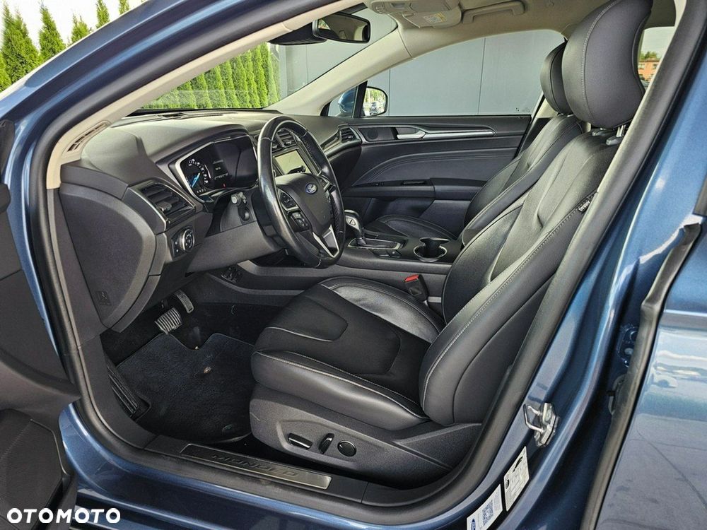 Ford Mondeo - 14