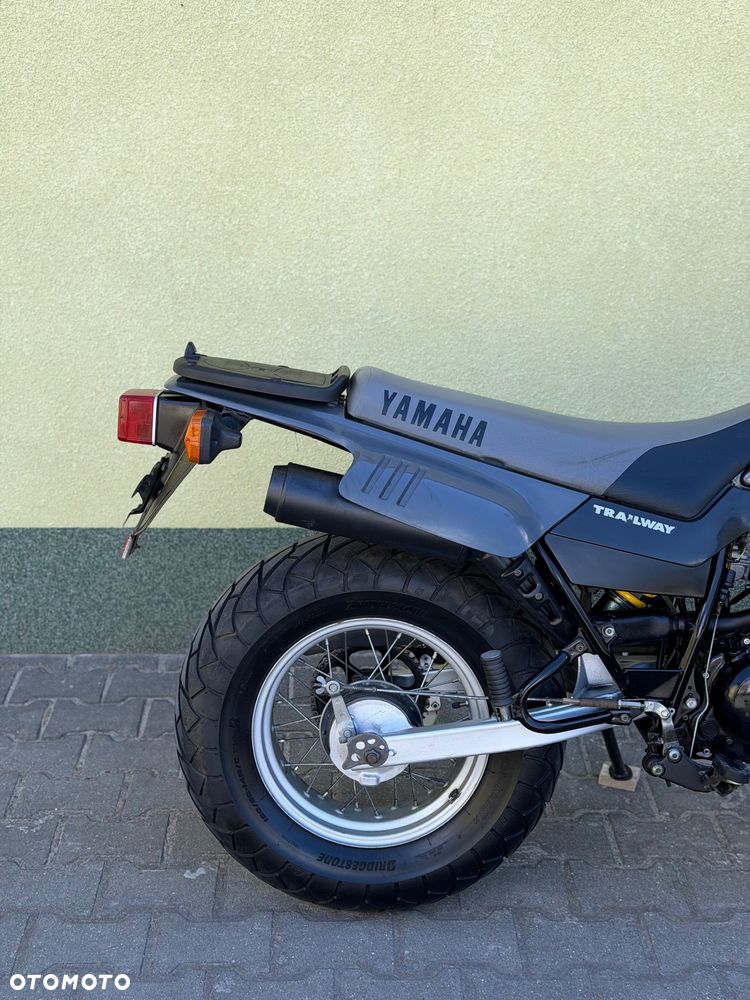 Yamaha TW - 9