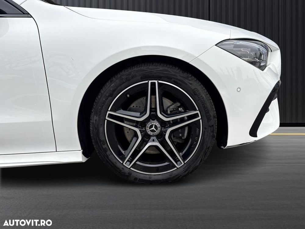 Mercedes-Benz CLA 200 - 13