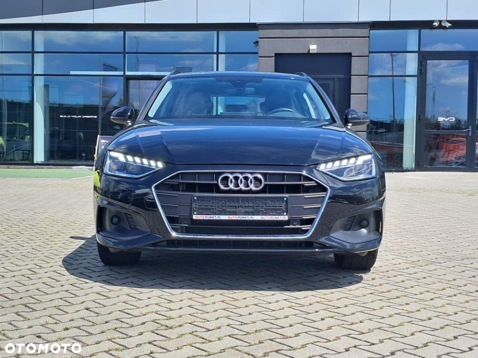 Audi A4 Avant - 8
