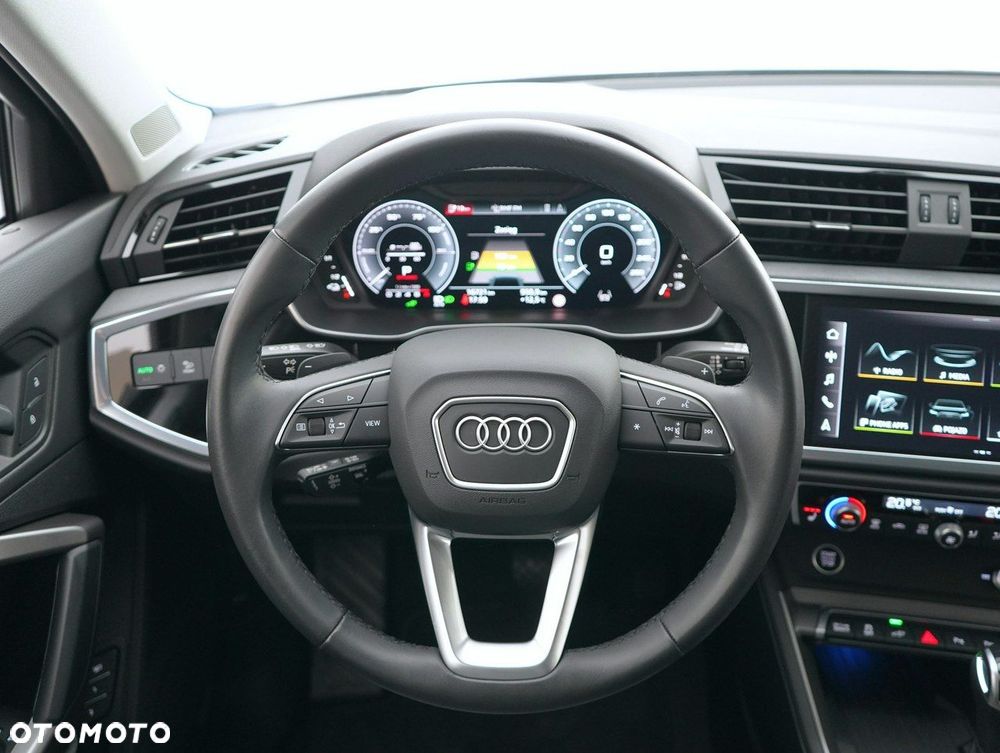 Audi Q3 Sportback - 30