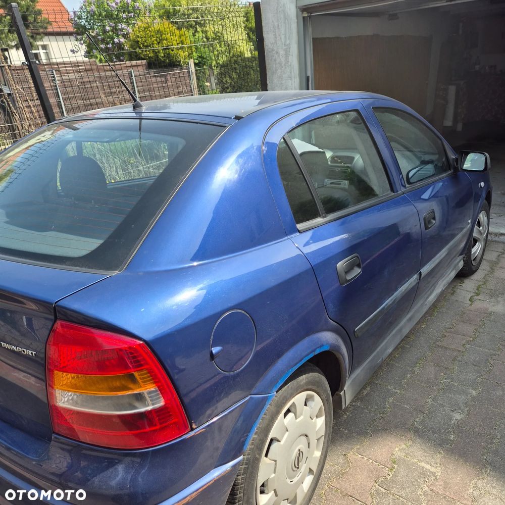 Opel Astra 1.4 Elegance - 4