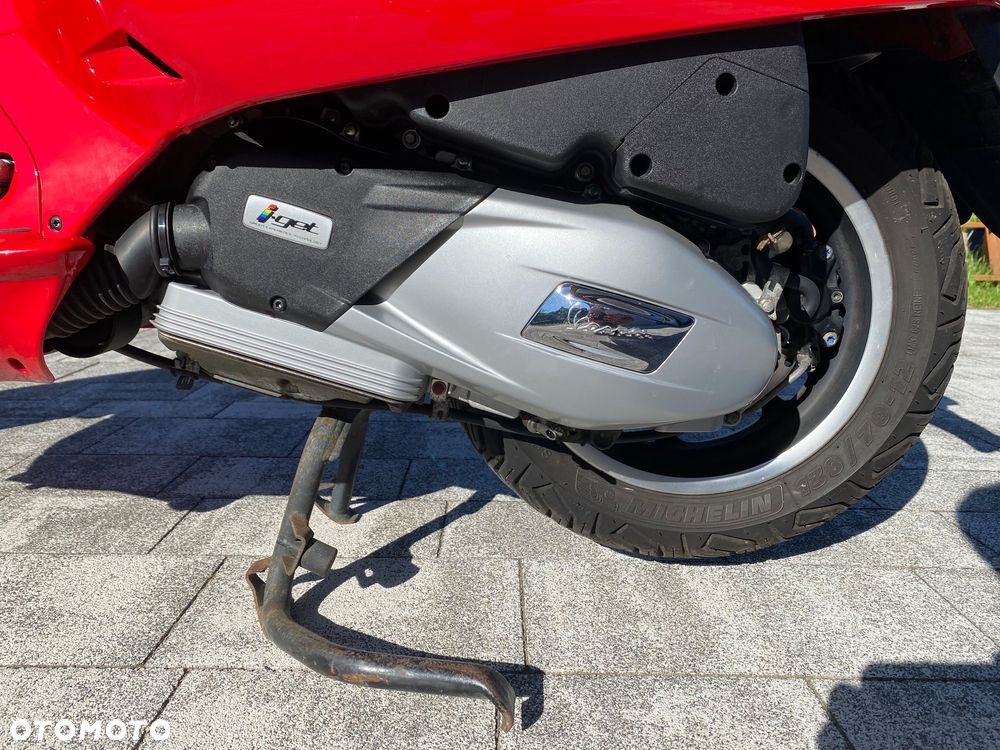 Vespa GTS - 7