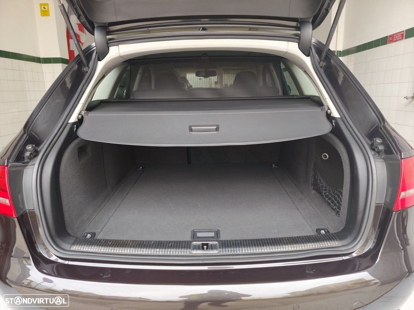 Audi A4 Avant 2.0 TDI exclusive - 15