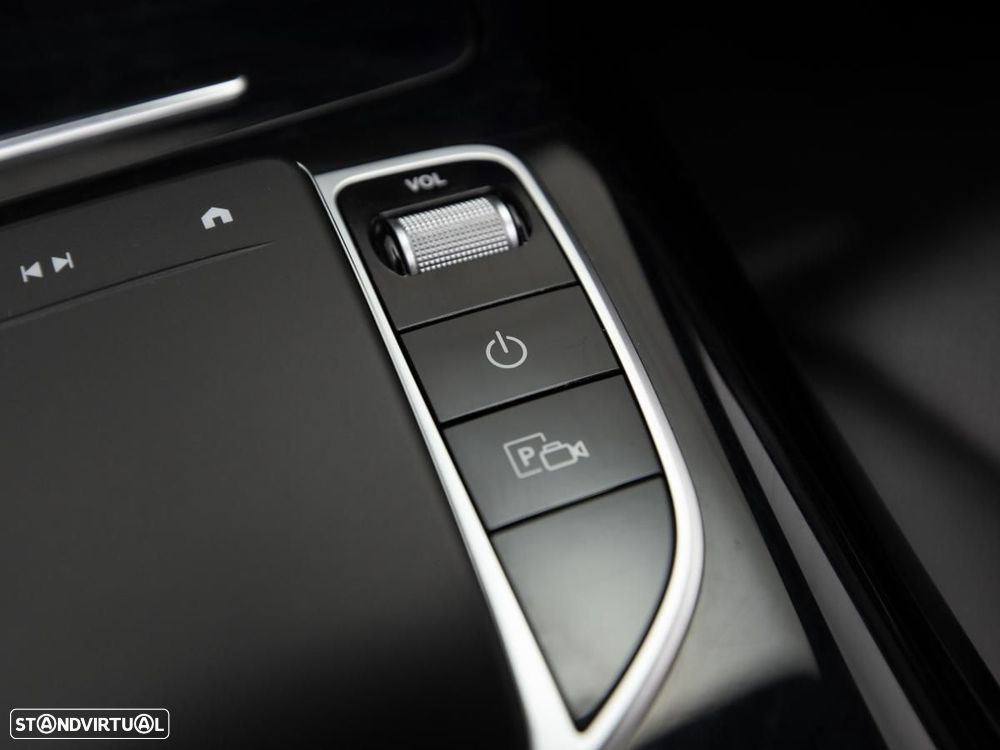 Mercedes-Benz EQC 400 4Matic - 27