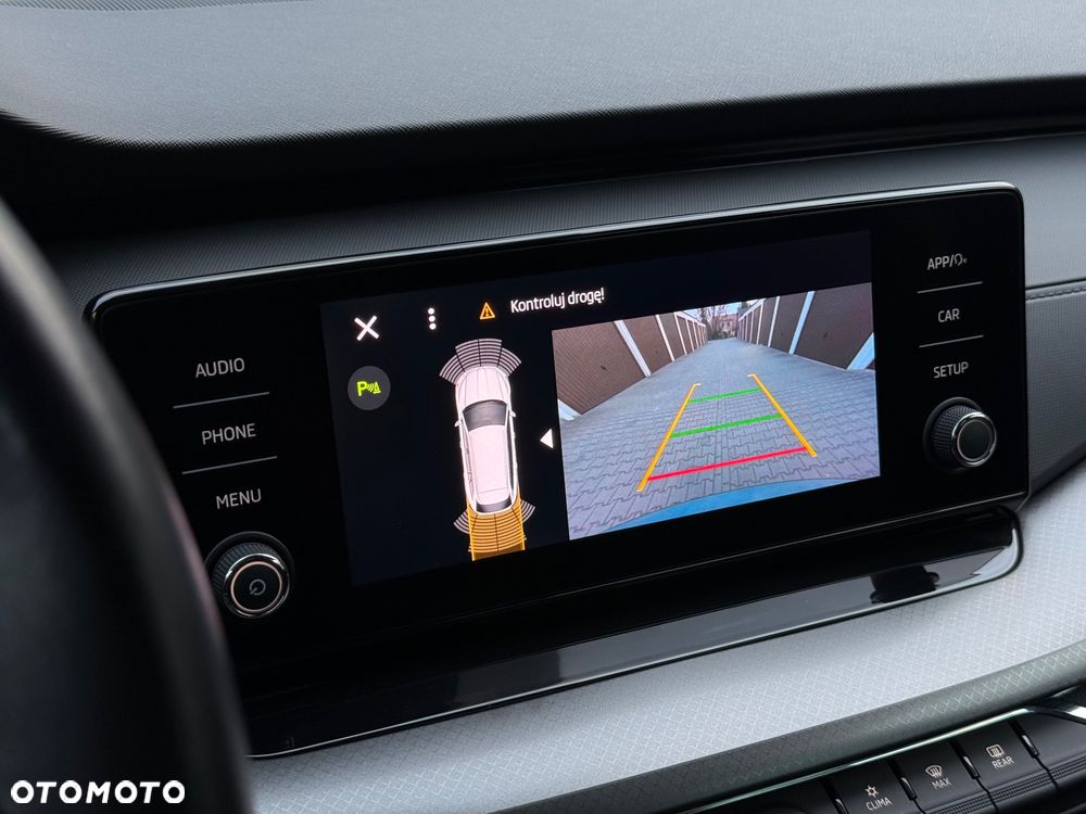 Skoda Octavia 2.0 TDI SCR Ambition DSG - 8