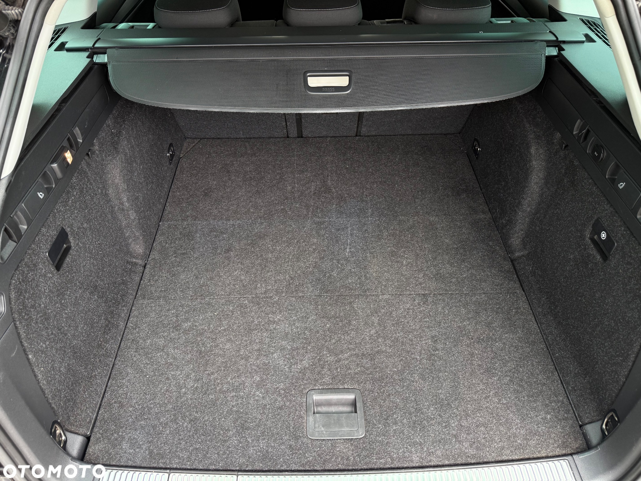 Skoda Superb 2.0 TDI 4x4 Active DSG - 6