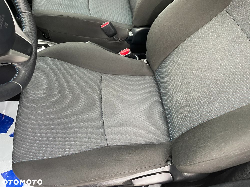 Toyota Yaris - 9