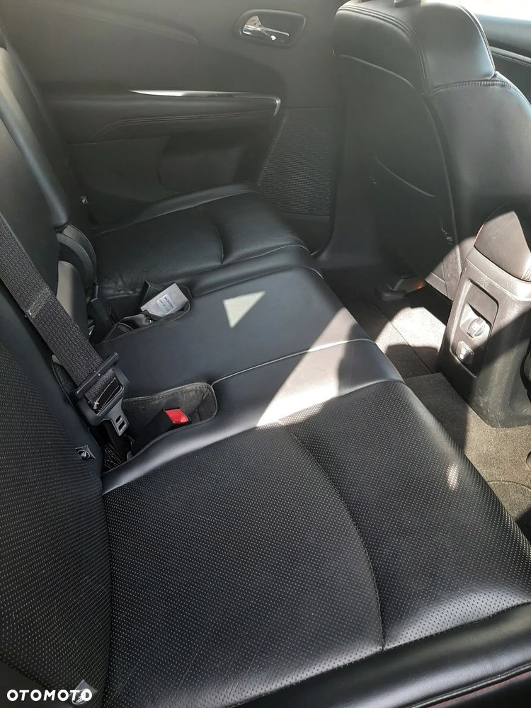 Dodge Journey - 10