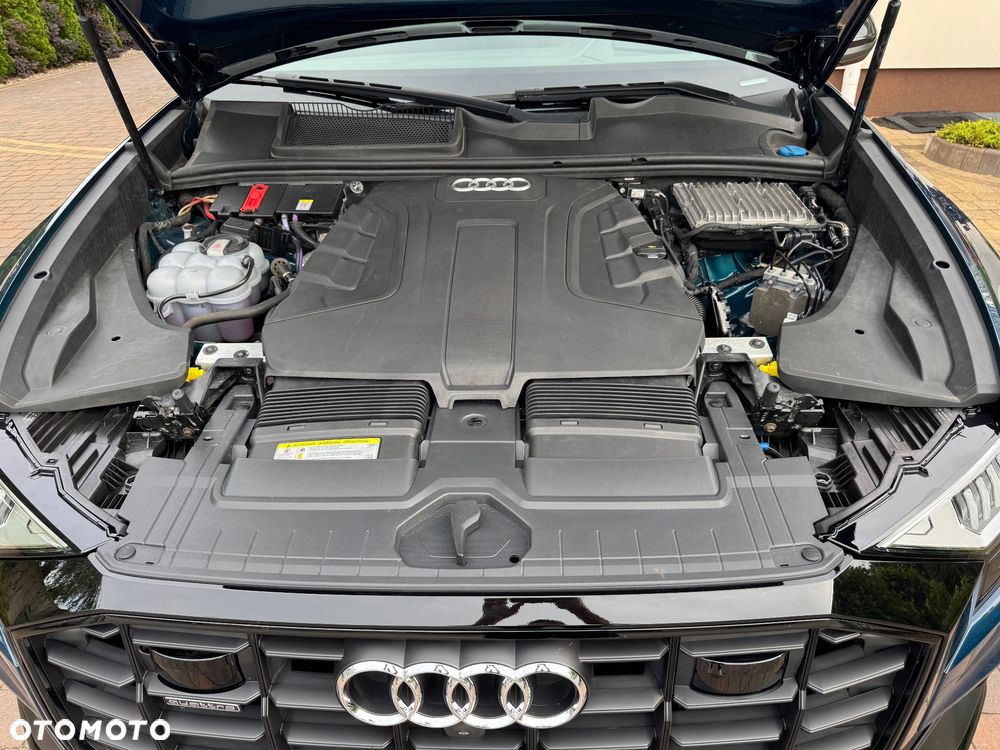 Audi Q8 - 11