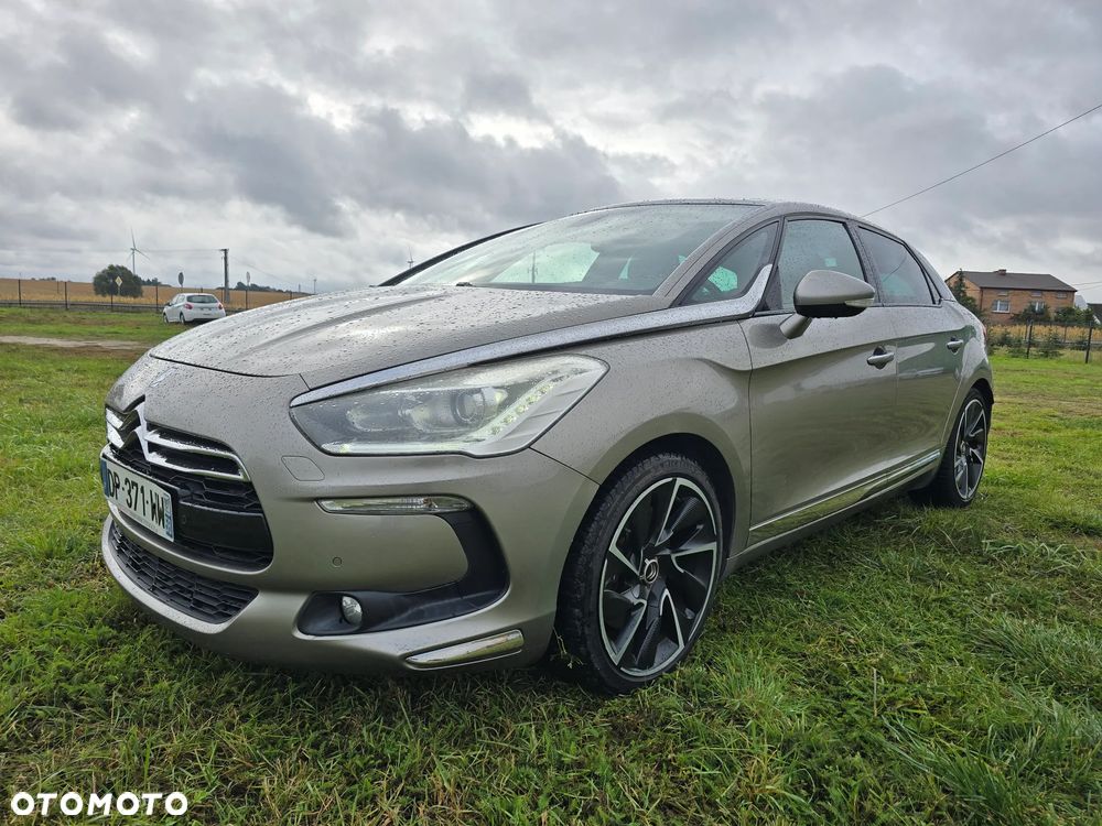 Citroën DS5 BlueHDi 180 SoChic - 1
