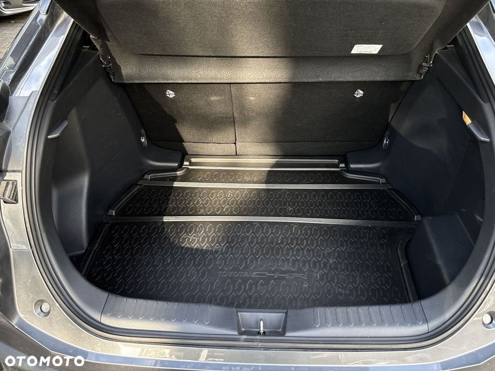 Toyota C-HR 2.0 Hybrid Dynamic Force Style - 25
