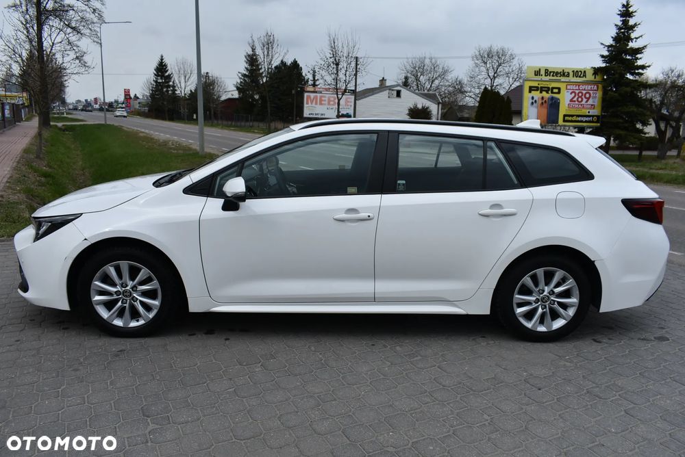 Toyota Corolla 1.8 Hybrid Comfort - 3