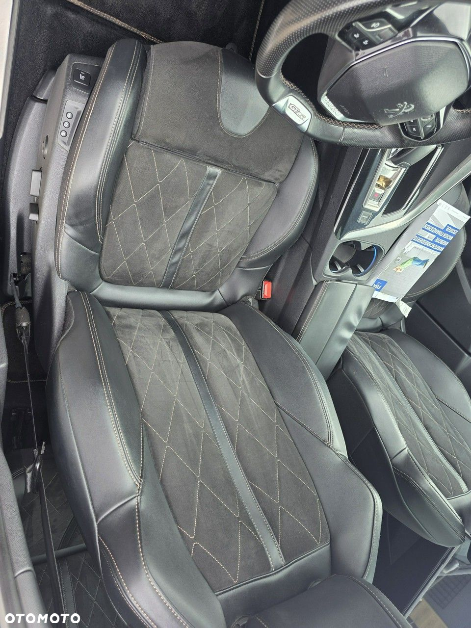 Peugeot 5008 - 10