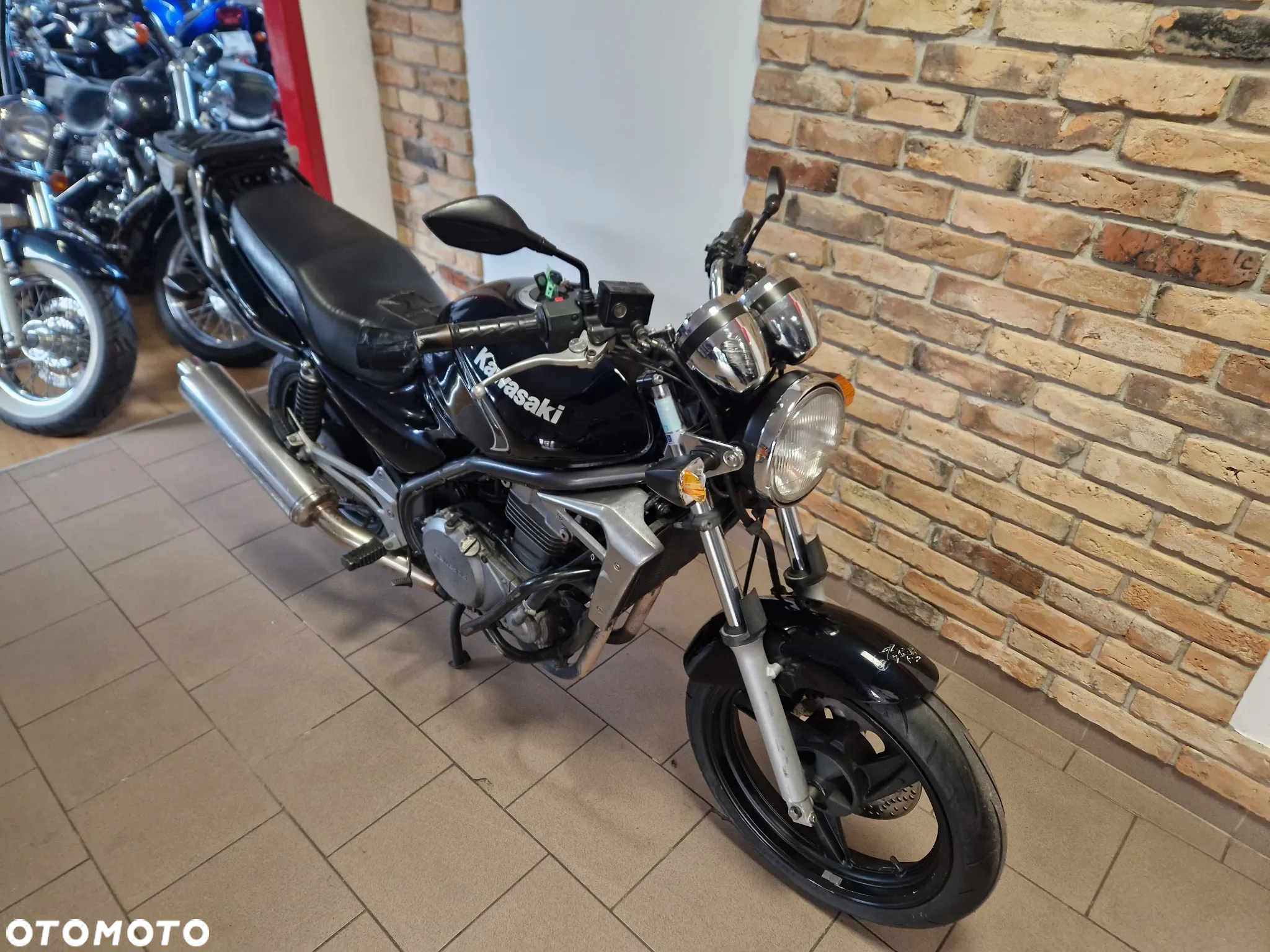 Kawasaki ER - 15