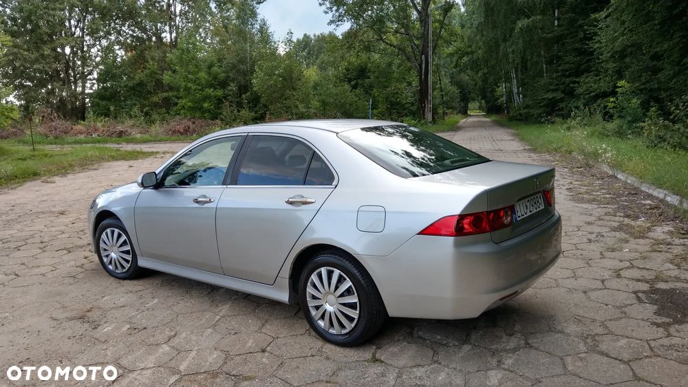 Honda Accord 2.0 Executive - 5