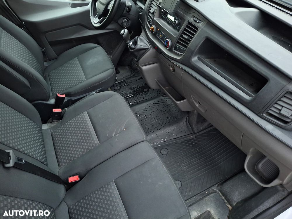Ford Transit - 11