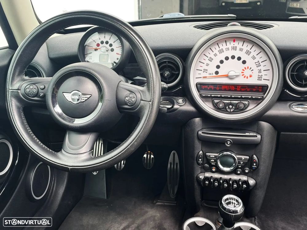MINI 3 Portas Cooper S - 15
