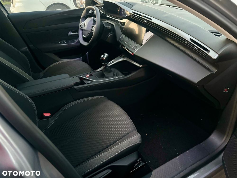 Peugeot 308 - 9