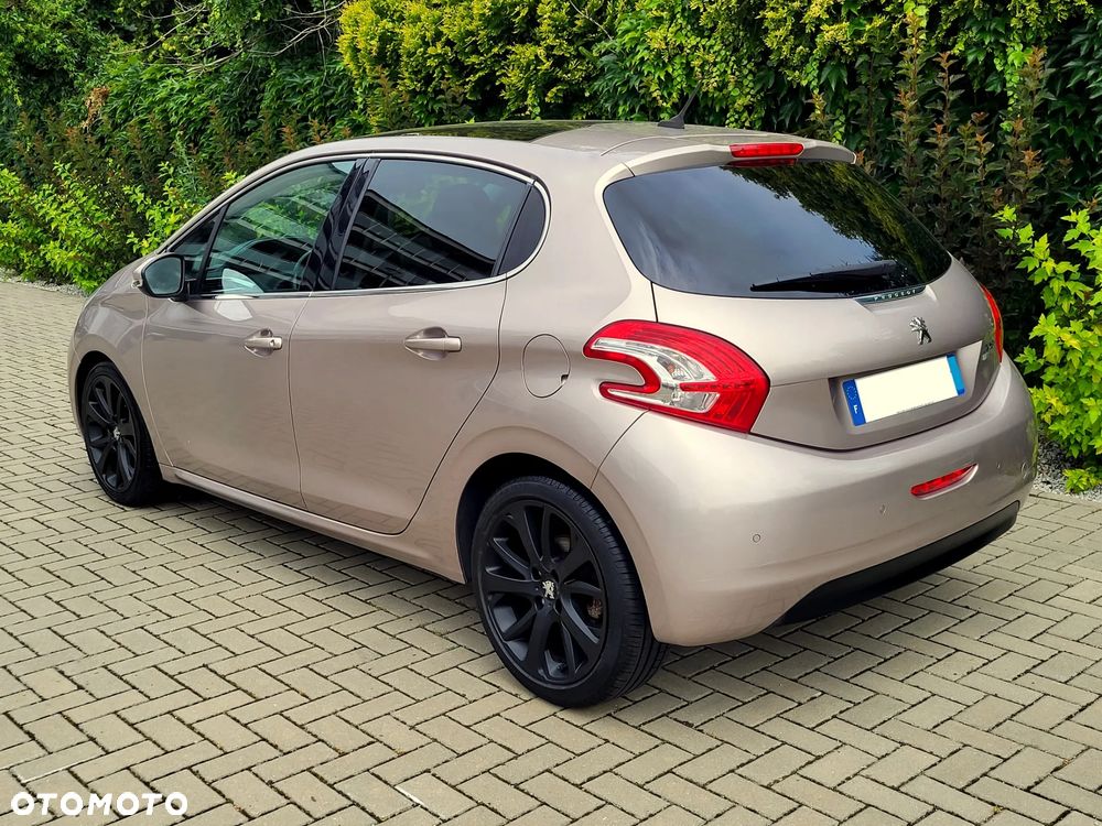 Peugeot 208 e-HDi FAP 92 Stop&Start Allure - 6