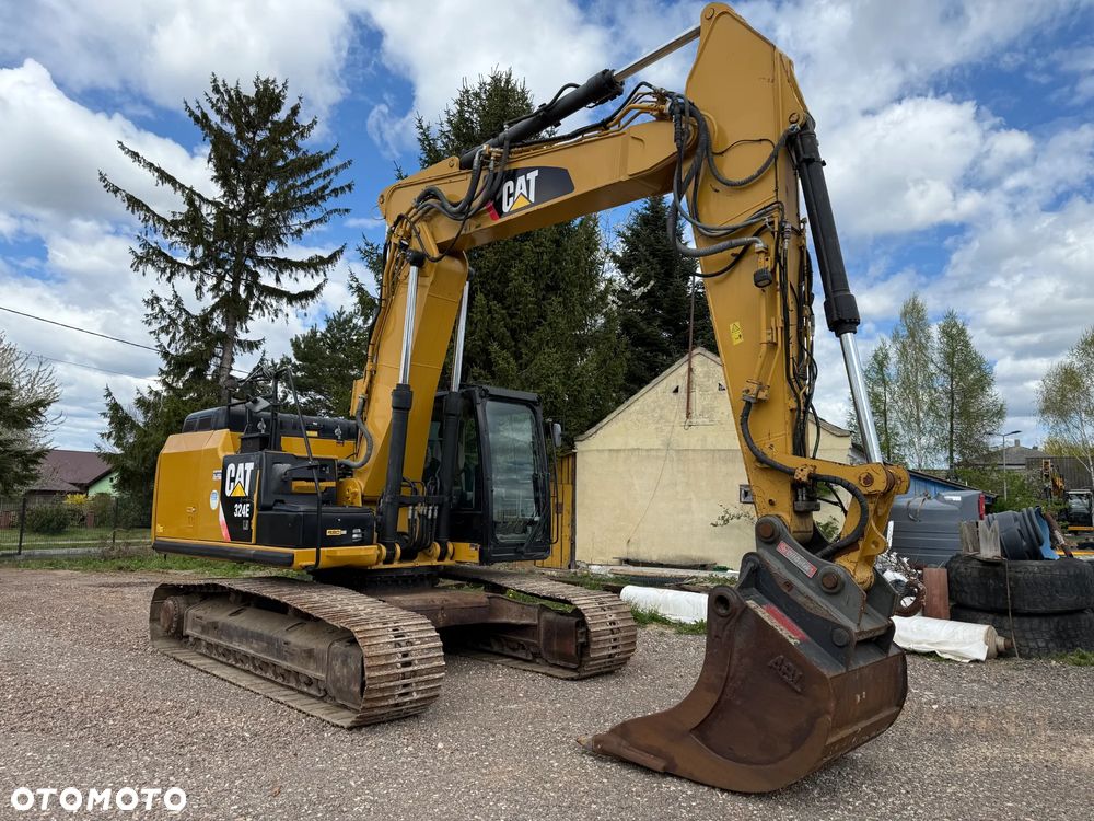 Caterpillar 324 E - 10