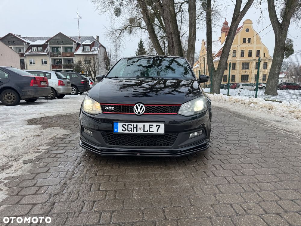 Volkswagen Polo 1.4 DSG GTI - 11