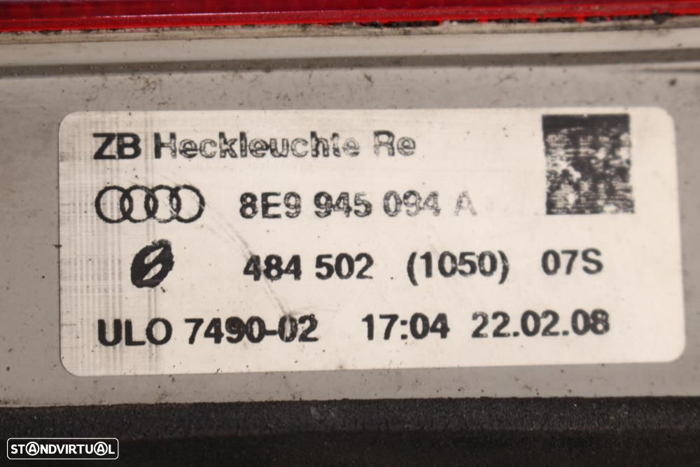 Farolim Direito Audi A4 (8Ec, B7)  8E9945094a / 8E9 945 094 A / Passag - 7