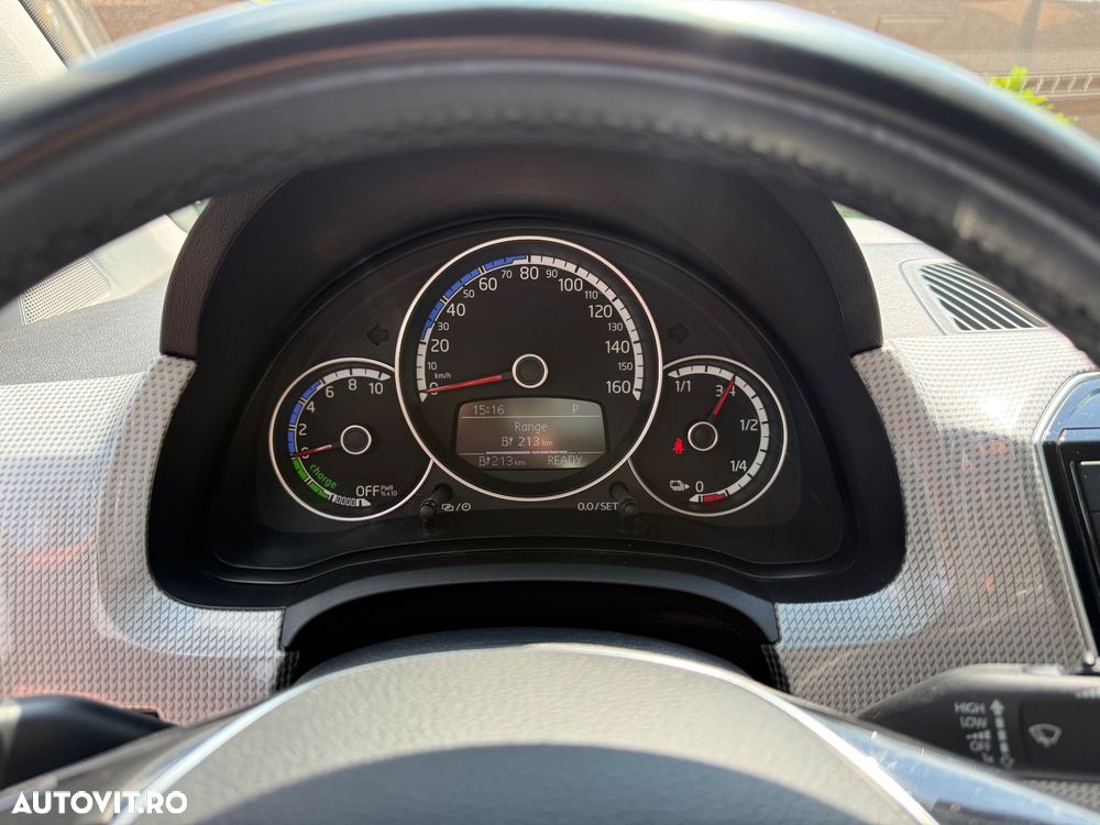 Volkswagen up! - 9