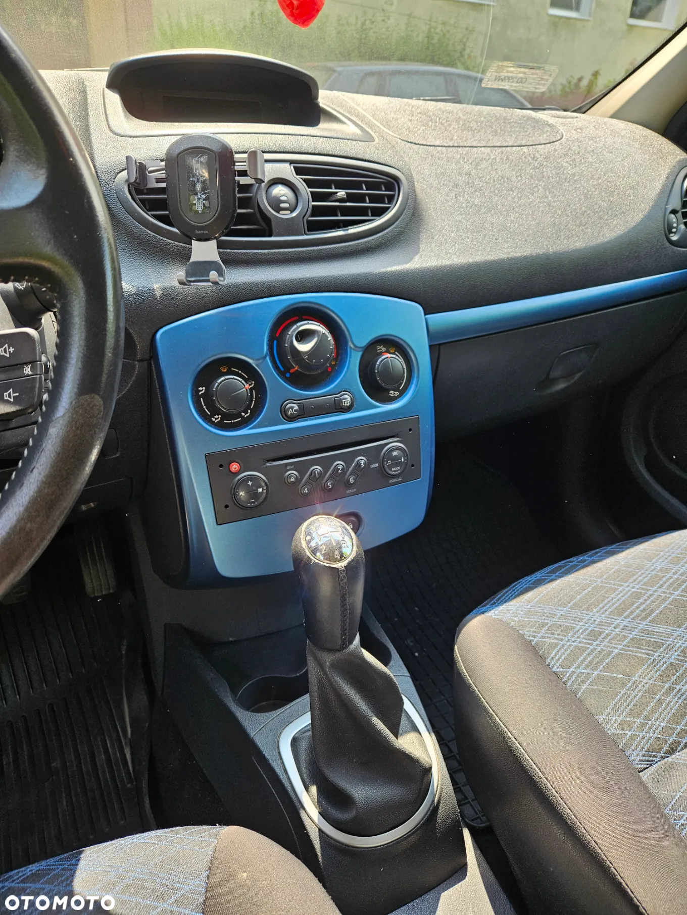 Renault Clio - 7
