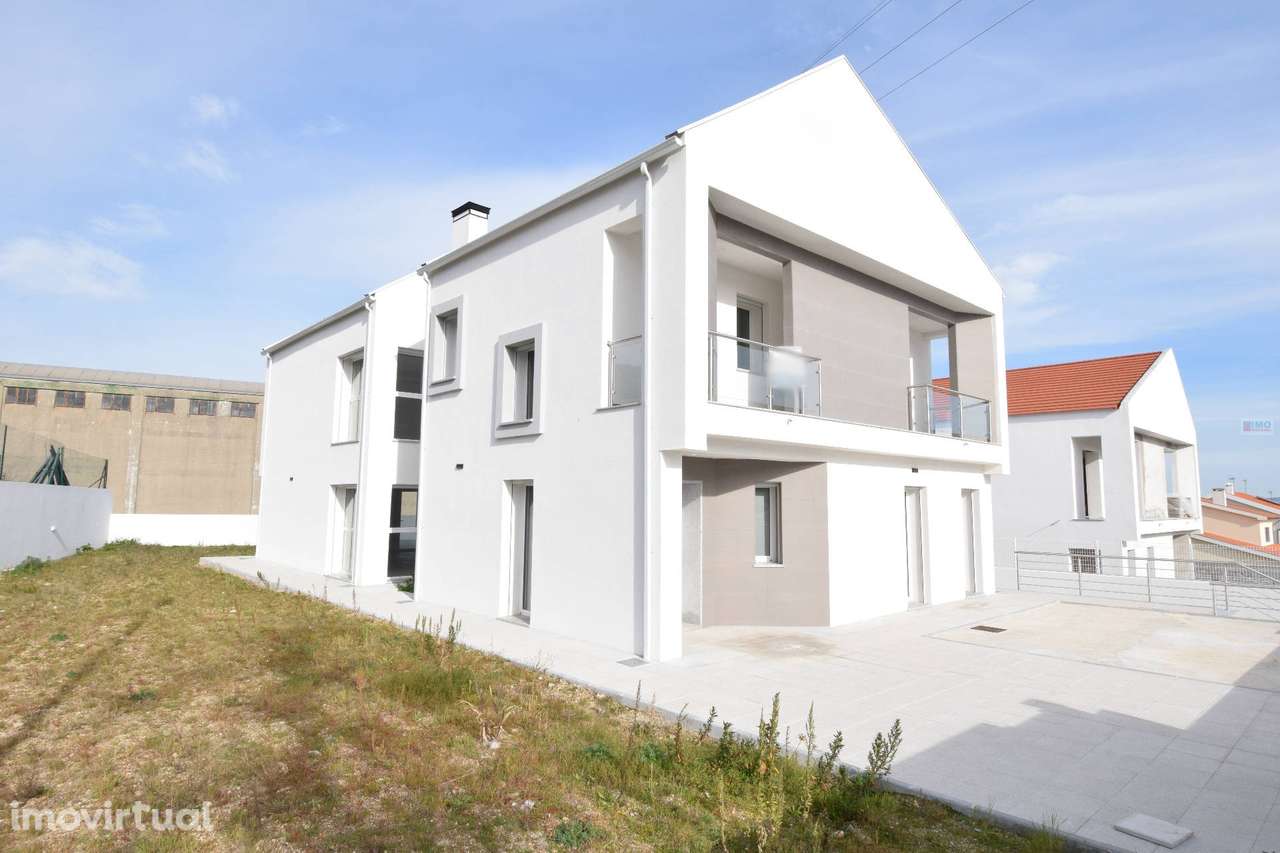 Moradia Isolada V4 - NOVA - Covilhã - Grande imagem: 3/56