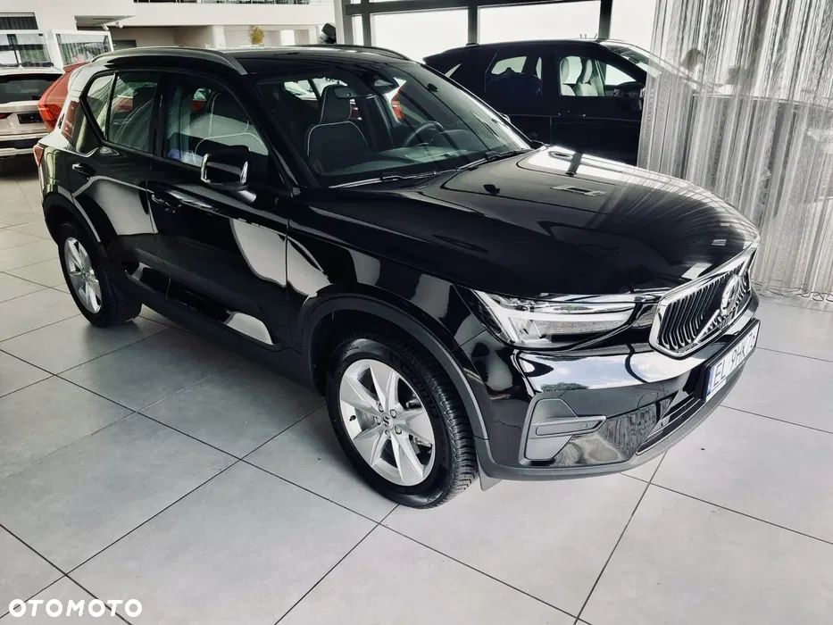 Volvo XC 40 B3 Core - 1