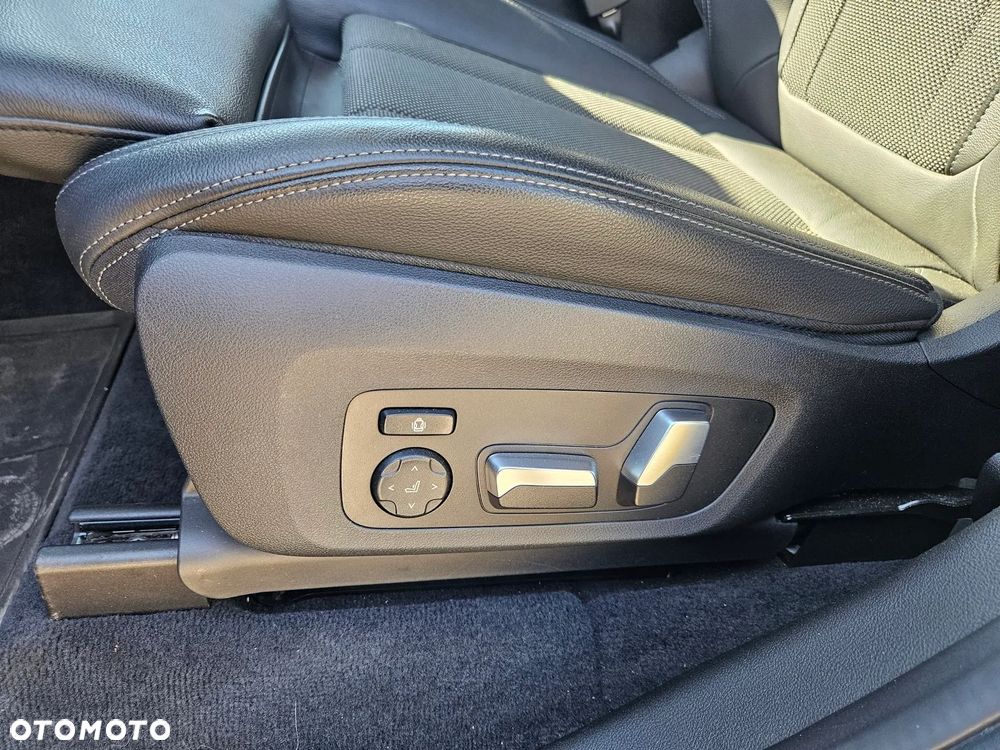 BMW X3 xDrive20d Advantage - 17
