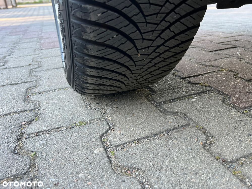 Ford EcoSport 1.0 EcoBoost TITANIUM X - 28