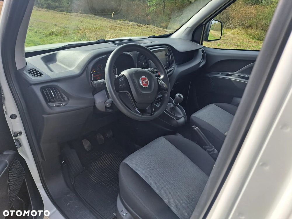 Fiat Doblo II - 28