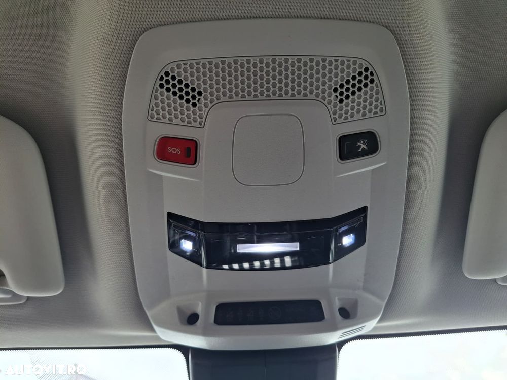 Peugeot 508 BlueHDi 130 EAT8 Allure Pack - 32