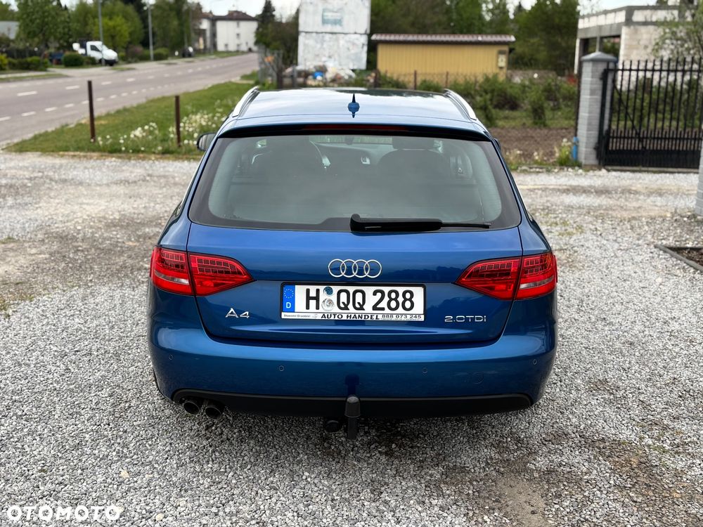 Audi A4 Avant - 25