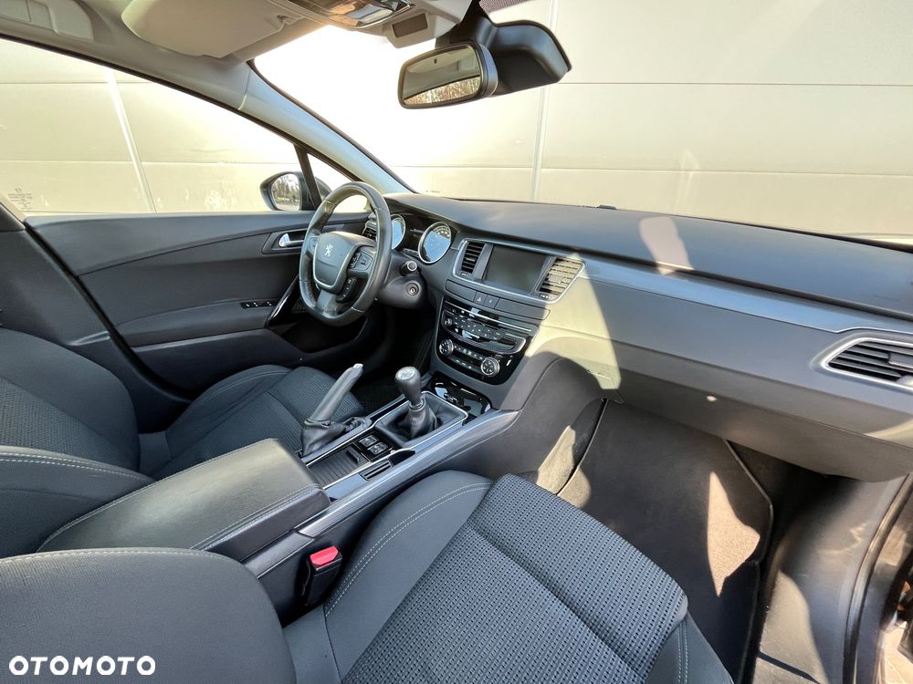 Peugeot 508 1.6 BlueHDi Allure S&S - 11