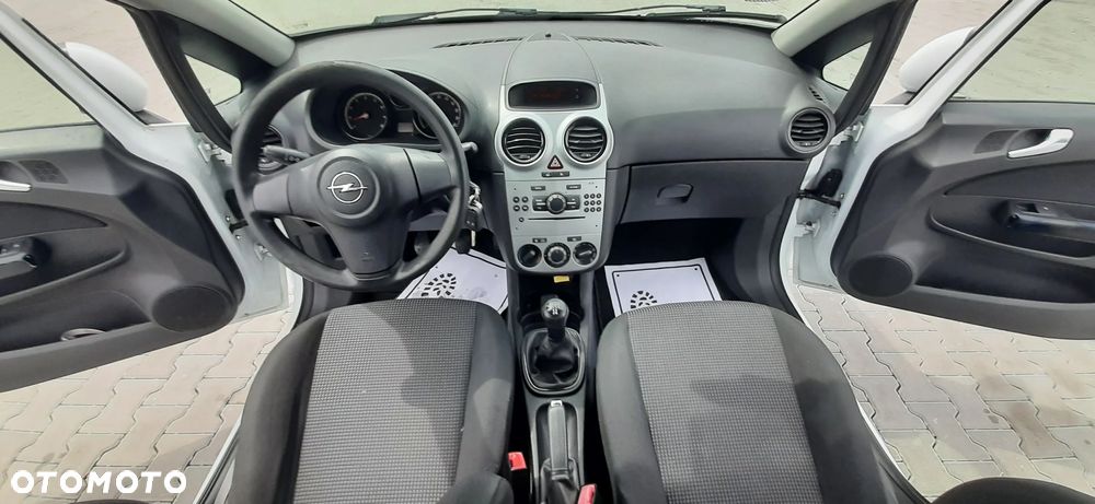 Opel Corsa - 37
