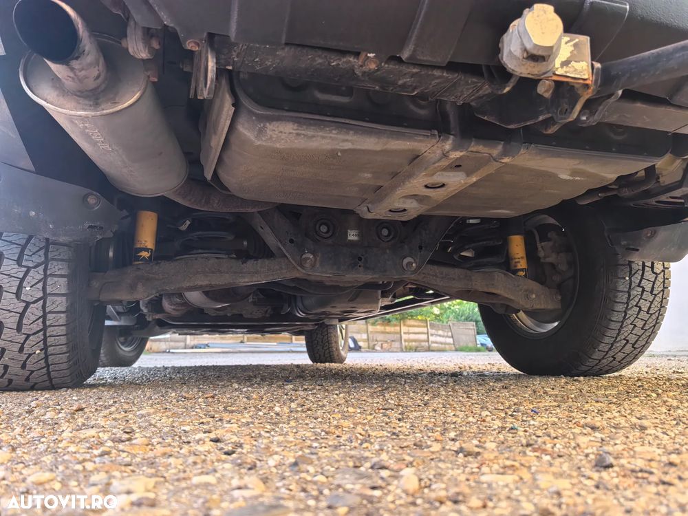 Mitsubishi Pajero LWB 3.2 DI-D Instyle A/T - 16