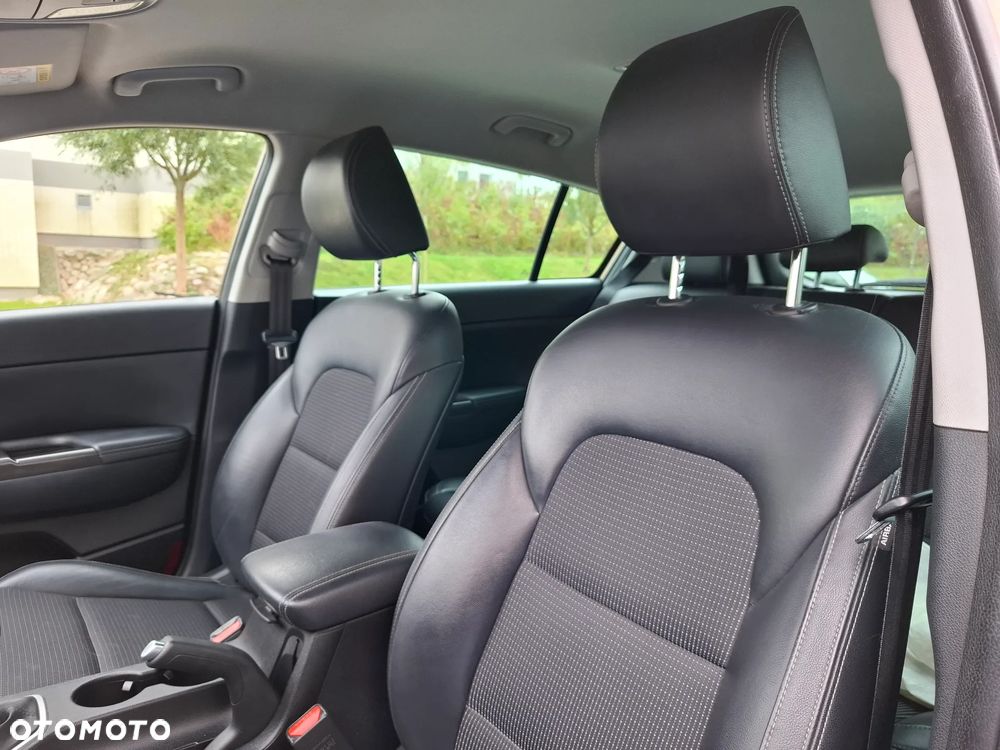 Kia Sportage 1.6 GDI L 2WD - 19