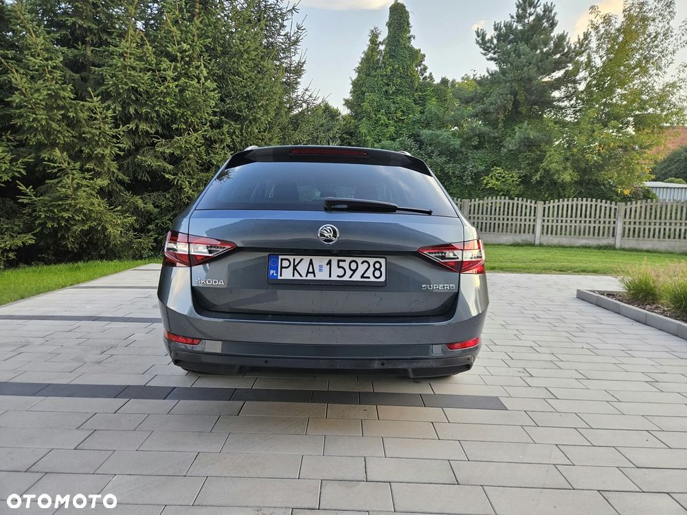 Skoda Superb 2.0 TDI Ambition DSG7 - 5