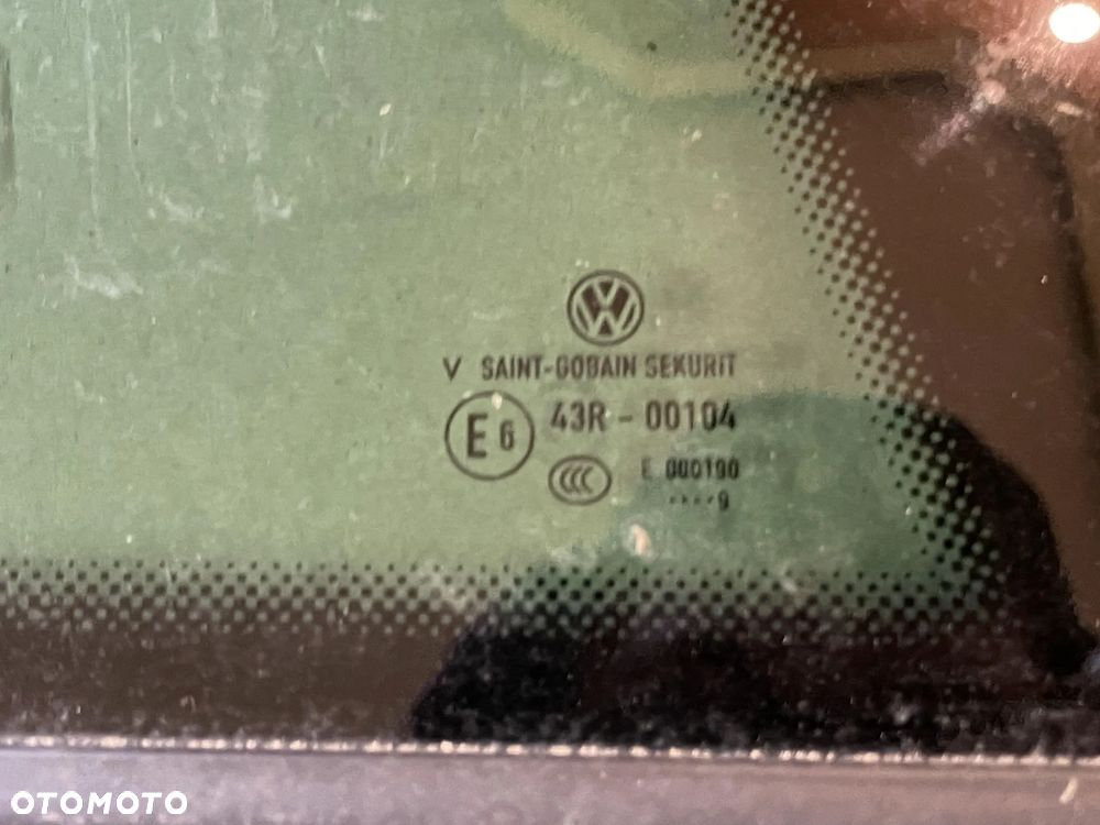 Szyba boczna karoseryjna Volkswagen Scirocco prawa OE - 4