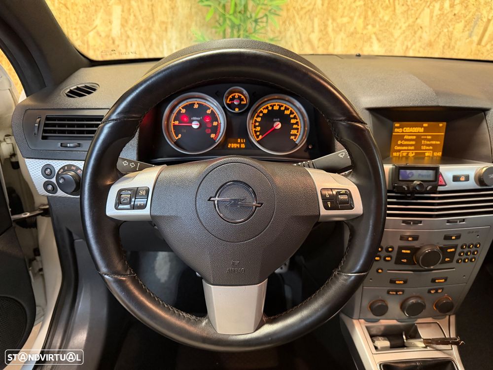 Opel Astra 1.3 Cdti GTC IVA Dedutivel - 19