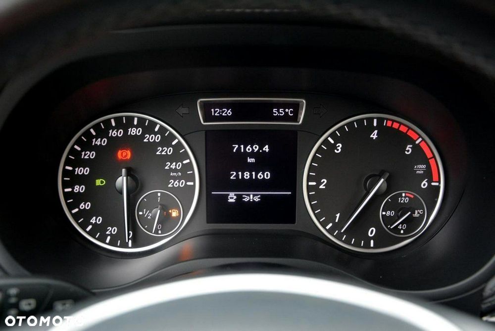 Mercedes-Benz Klasa B 180 CDI BlueEFFICIENCY Edition 1 - 28