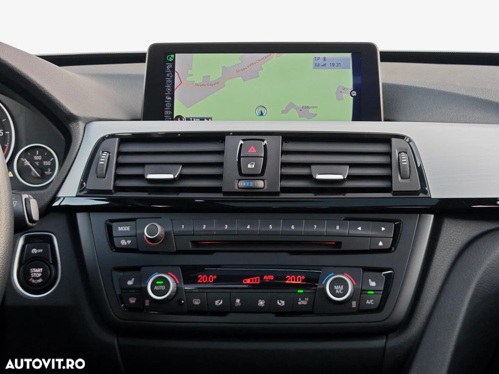 BMW Seria 3 320d Aut. - 12
