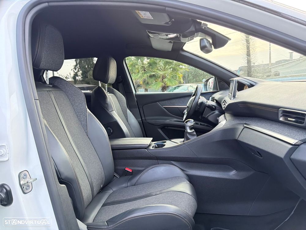 Peugeot 3008 1.5 BlueHDi GT Line - 33