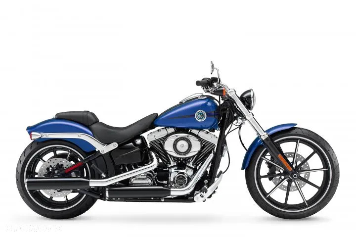 Harley-Davidson Softail Breakout - 28