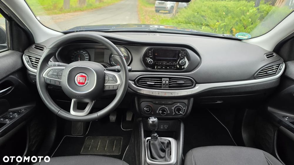 Fiat Tipo 1.4 16V More - 24