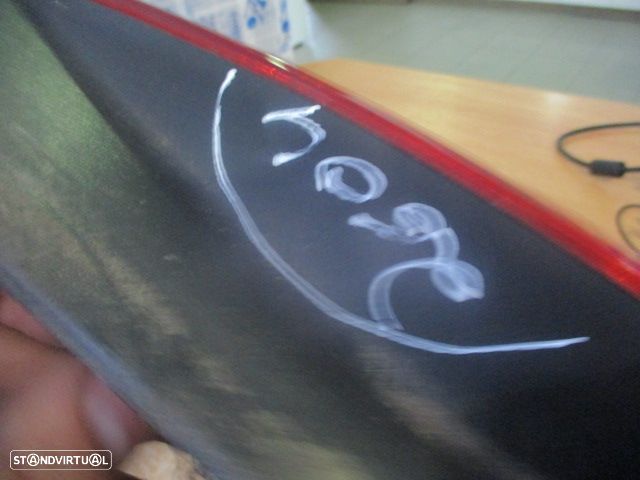 Farol Tras C1bb13404a FORD FIESTA 6 2013 1.0I 80CV 5P BRANCO Drt VISTEON - 2