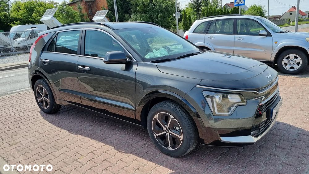 Kia Niro 1.6 GDI HEV 2WD OPF Edition 7 - 12